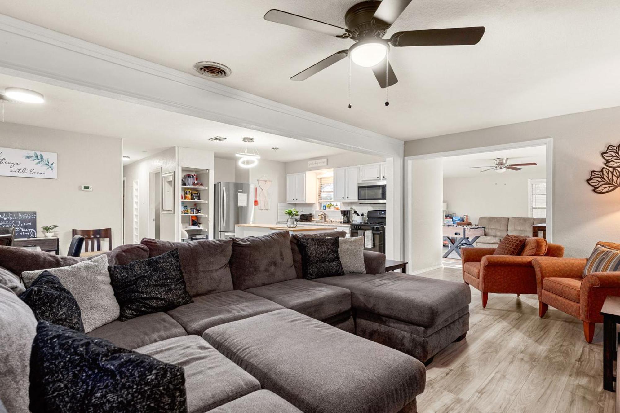 סן אנטוניו Cozy 3 Bedroom With Hot Tub 2 Min Away From Lackland מראה חיצוני תמונה
